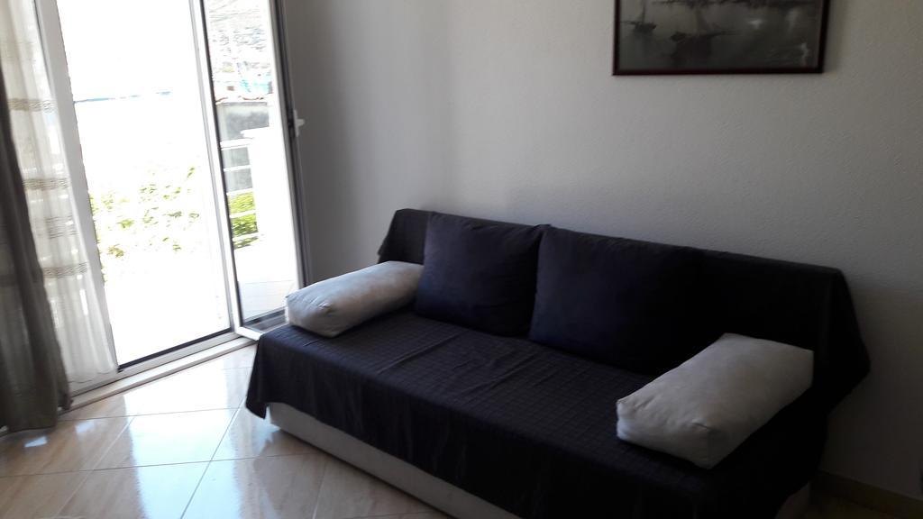 Villa Espero โตรกีร์ ภายนอก รูปภาพ